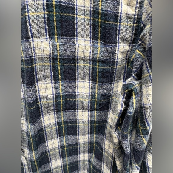 L.L. Bean women’s Casual Plaid Shirt - Navy and Green - Picture 2 of 5
